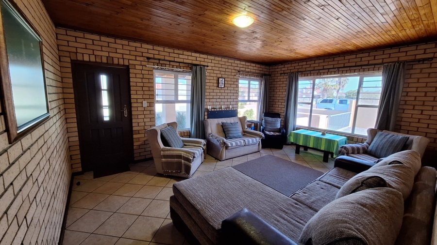 4 Bedroom Property for Sale in Port Owen Western Cape